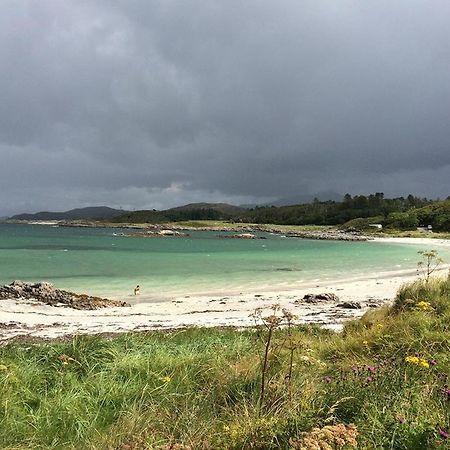 Lochailort Inn ภายนอก รูปภาพ